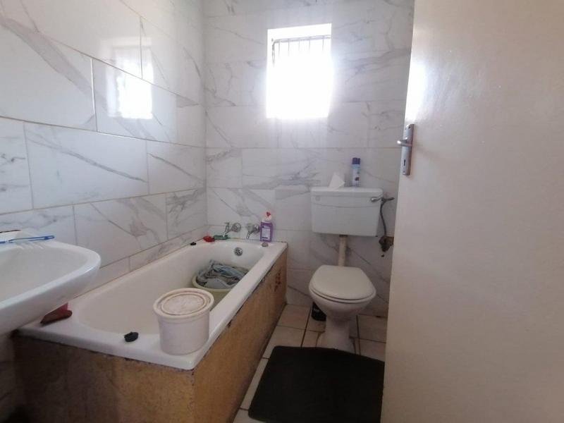 3 Bedroom Property for Sale in Mabopane North West